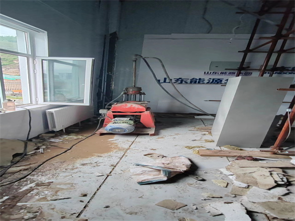 朔城地基基础下沉墙体裂缝加固注浆顶升施工